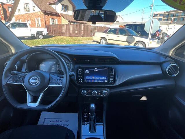 2024 Nissan Kicks SV