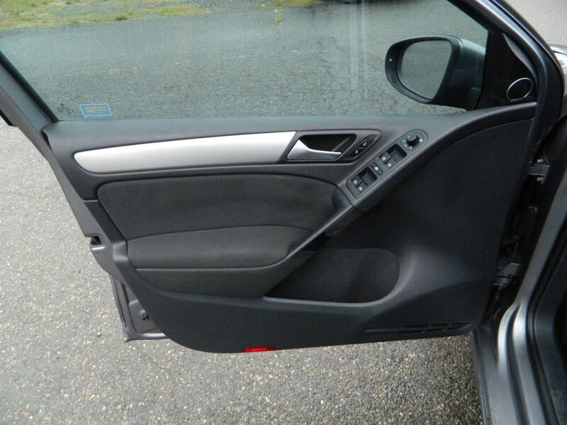 2011 Volkswagen Golf TDI