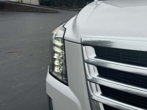 2020 Cadillac Escalade ESV Luxury