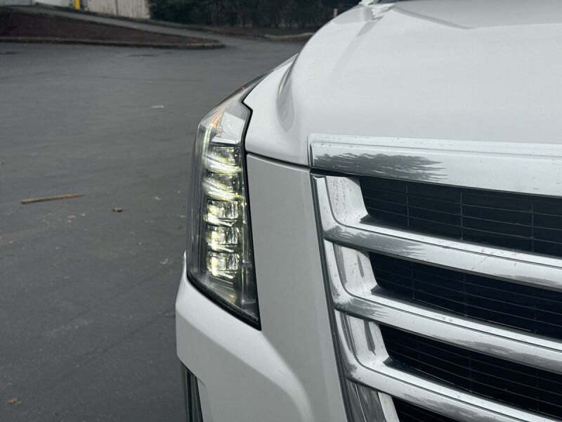 2020 Cadillac Escalade ESV Luxury