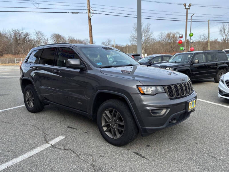 2016 Jeep Grand Cherokee Laredo