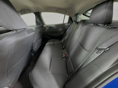 2025 Toyota Prius LE