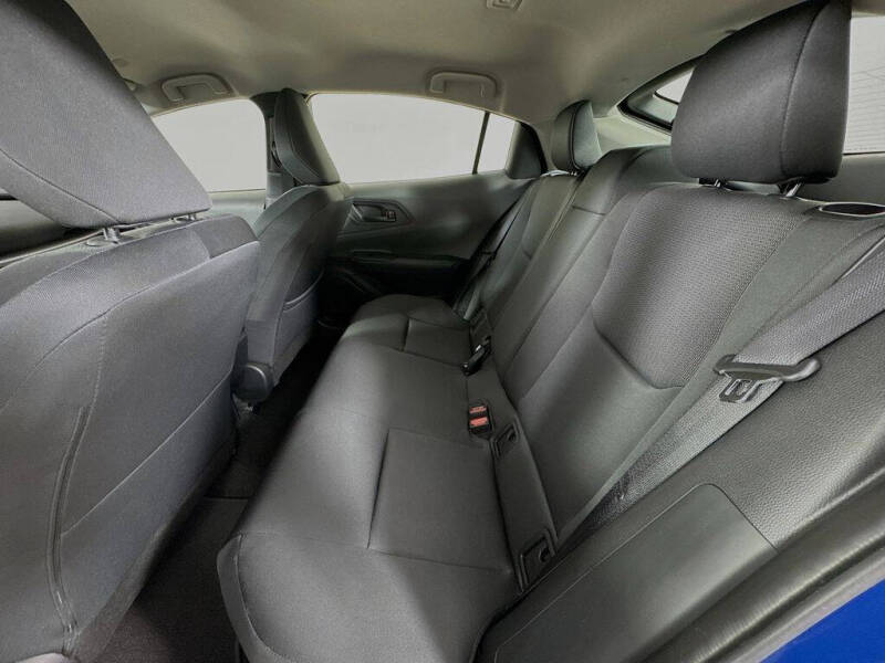 2025 Toyota Prius LE