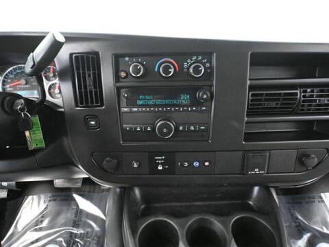 2022 Chevrolet Express 2500