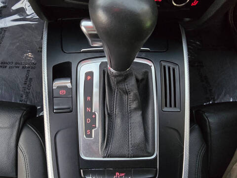 2011 Audi A5 2.0T quattro Premium Plus