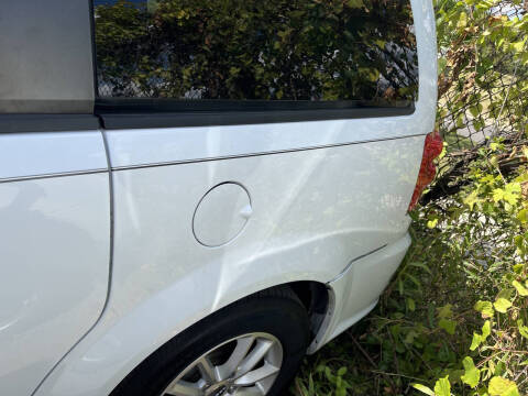 2014 Dodge Grand Caravan SXT