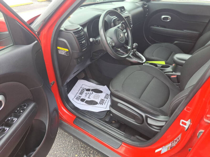 2018 Kia Soul +
