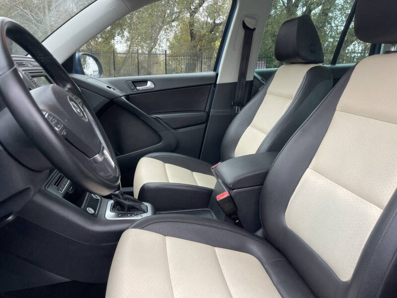 2017 Volkswagen Tiguan 2.0T Wolfsburg Edition