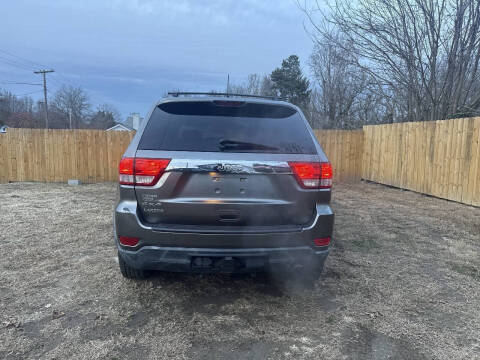 2011 Jeep Grand Cherokee Laredo