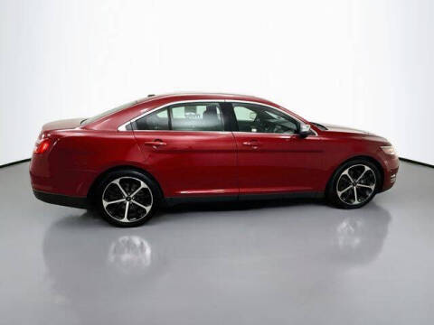 2015 Ford Taurus Limited