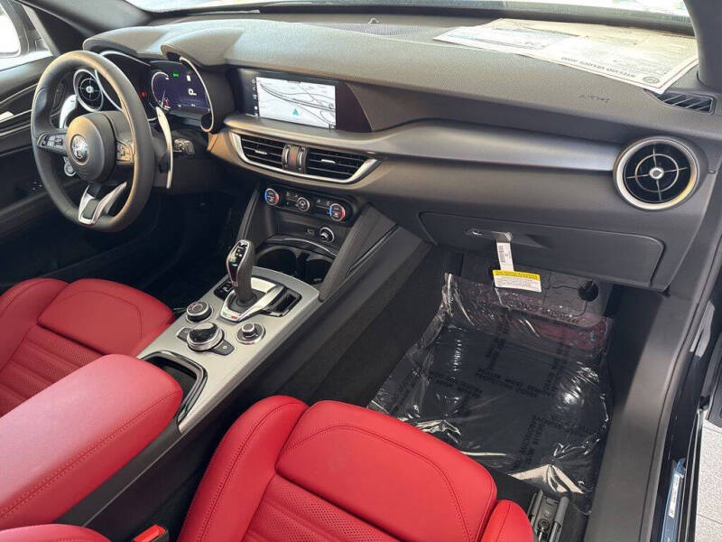 2026 Alfa Romeo Stelvio