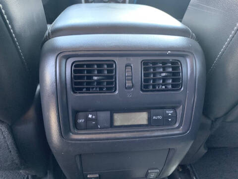 2014 Nissan Pathfinder SL