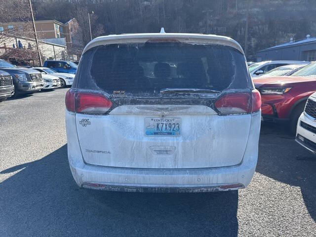 2019 Chrysler Pacifica Touring L Plus