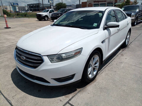 2013 Ford Taurus SEL