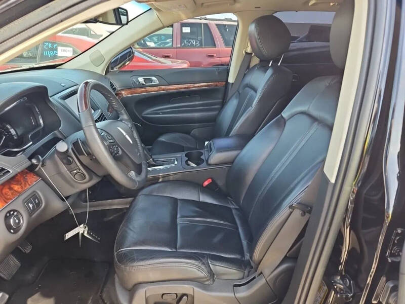 2019 Lincoln MKT Reserve