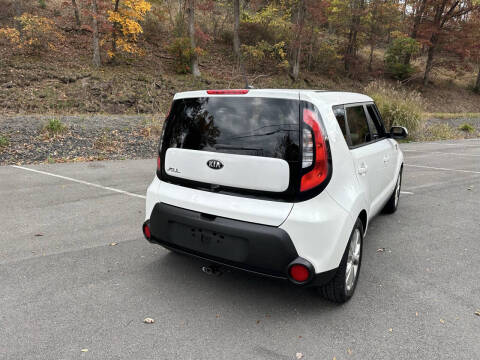 2014 Kia Soul +