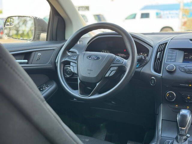 2018 Ford Edge SE