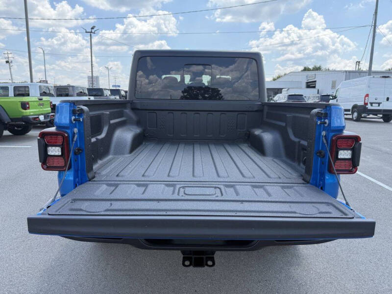 2025 Jeep Gladiator Mojave