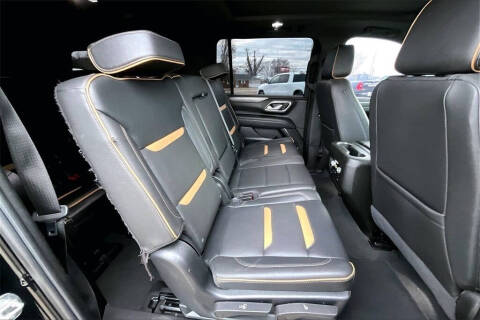 2023 GMC Yukon XL AT4