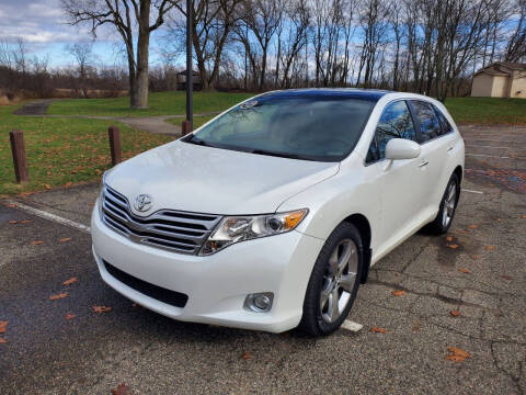 2010 Toyota Venza for sale at COOP'S AFFORDABLE AUTOS LLC in Otsego MI