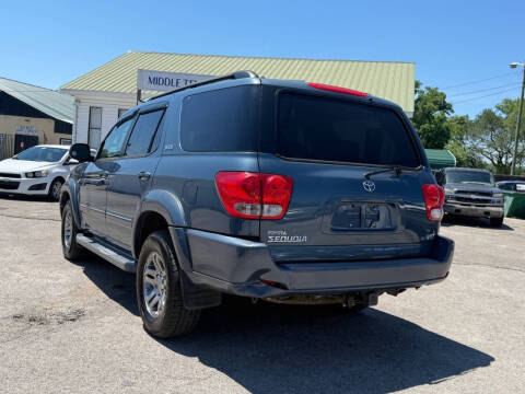 2007 Toyota Sequoia SR5