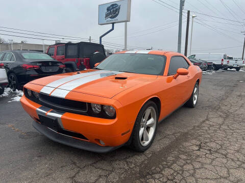 2012 Dodge Challenger SXT Plus