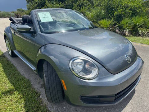 2013 Volkswagen Beetle Convertible 2.5L PZEV