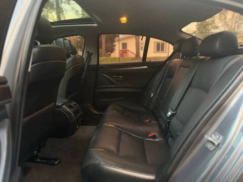 2013 BMW 5 Series 528i xDrive