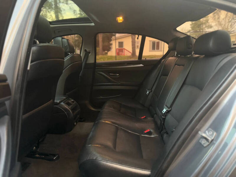 2013 BMW 5 Series 528i xDrive