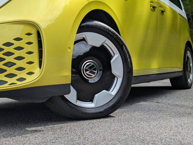 2025 Volkswagen ID. Buzz Pro S Plus