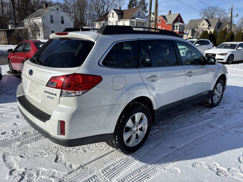 2011 Subaru Outback 2.5i Limited