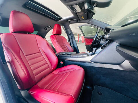 2017 Lexus IS 200t