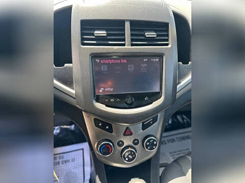 2016 Chevrolet Sonic LT Auto