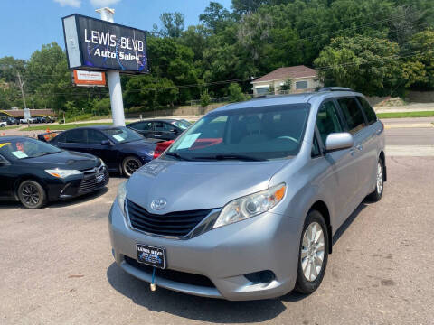 2013 Toyota Sienna for sale at Lewis Blvd Auto Sales in Sioux City IA