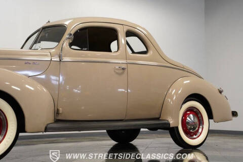 1940 Ford Deluxe