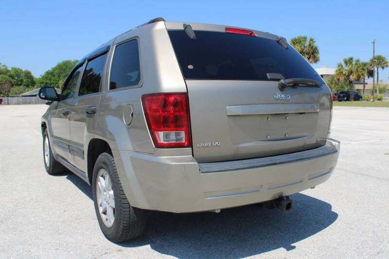 2006 Jeep Grand Cherokee Laredo