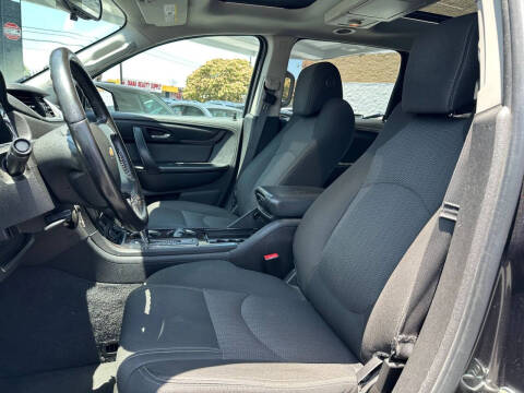 2016 Chevrolet Traverse LT