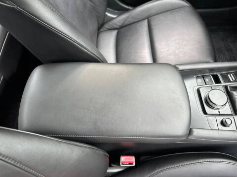 2020 Mazda Mazda3 Sedan Select