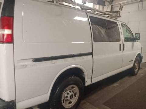 2006 GMC Savana 2500