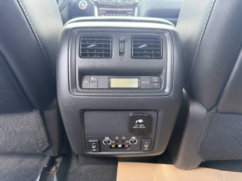 2014 Nissan Pathfinder Platinum