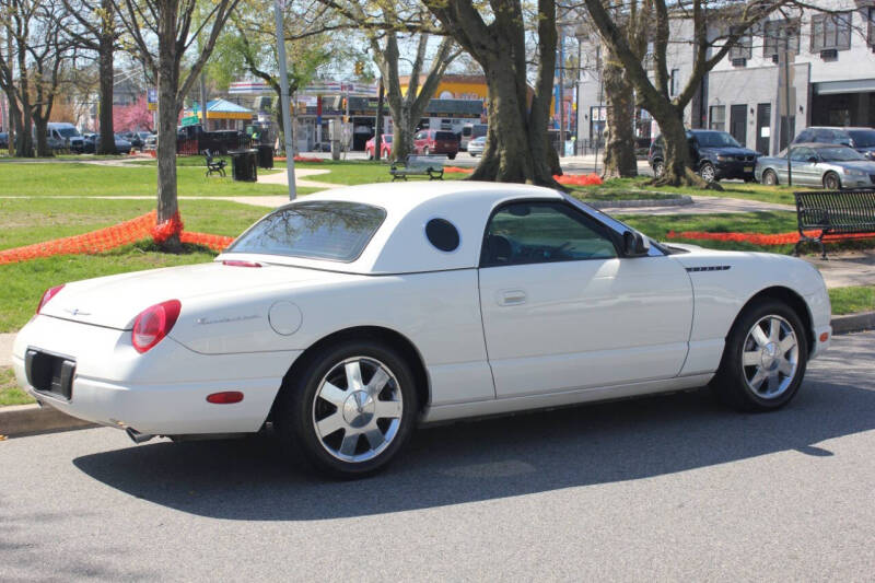 2002 Ford Thunderbird Deluxe