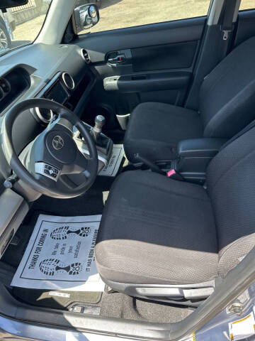 2009 Scion xB