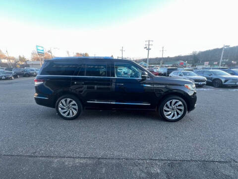 2022 Lincoln Navigator Reserve