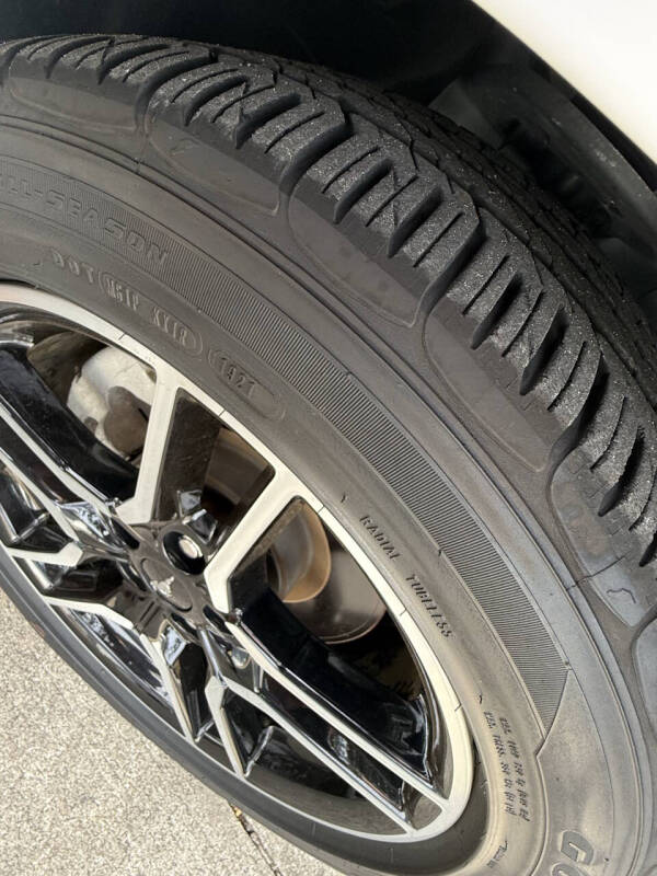 2021 Ford Mustang EcoBoost