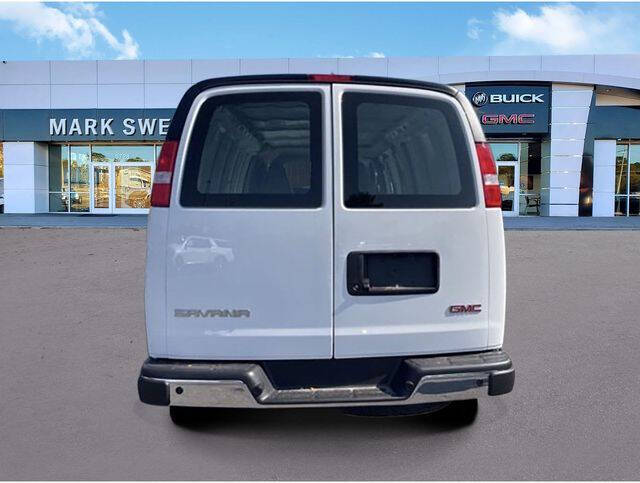 2025 GMC Savana 2500