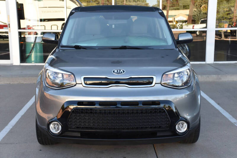 2016 Kia Soul +