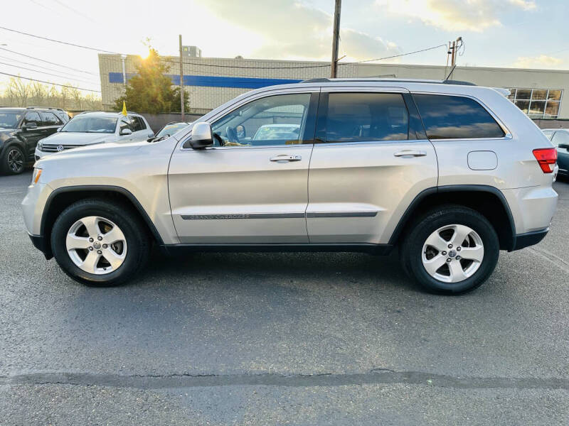 2012 Jeep Grand Cherokee Laredo