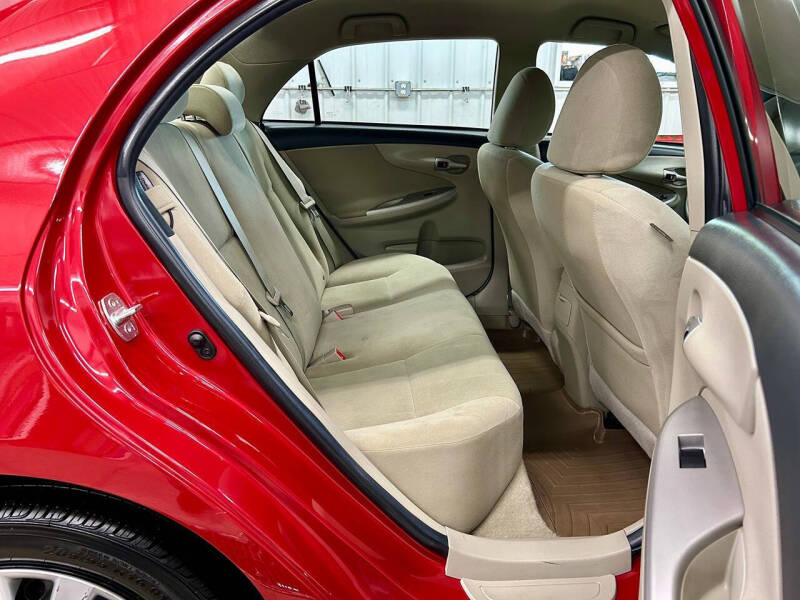 2012 Toyota Corolla LE