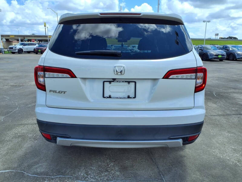 2019 Honda Pilot EX