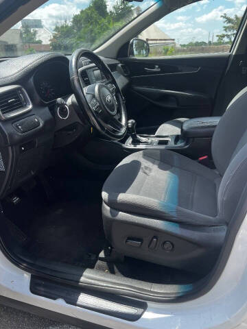 2016 Kia Sorento L
